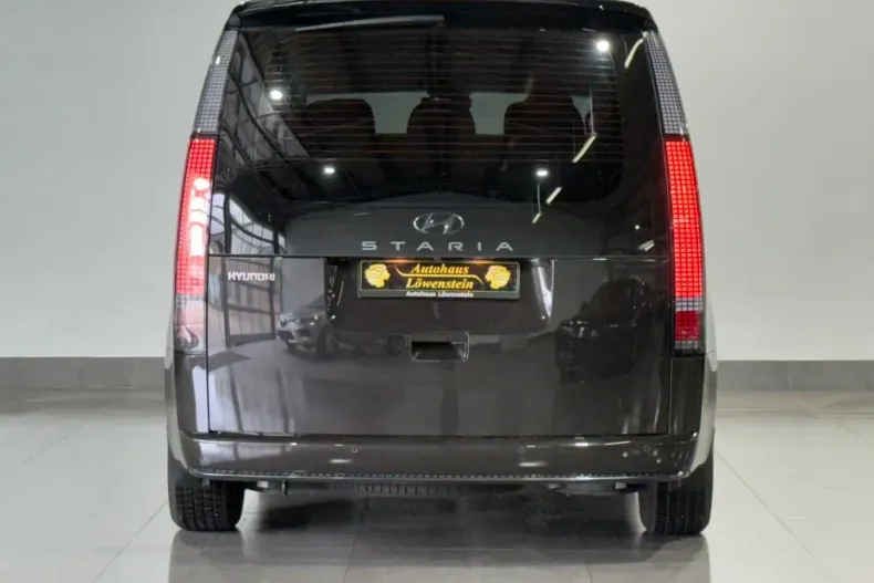 Hyundai STARIA din 2022 cu 13.311 km - oferta HYU118668 - foto 5