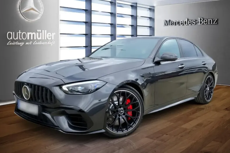 Mercedes-Benz C 63 AMG din 2024 cu 11.429 km - oferta MER118674 - foto 1