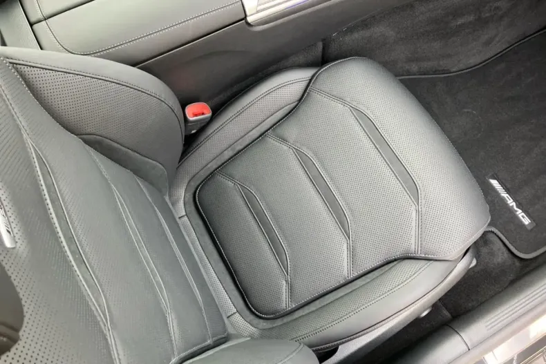 Mercedes-Benz C 63 AMG din 2024 cu 11.429 km - oferta MER118674 - foto 16