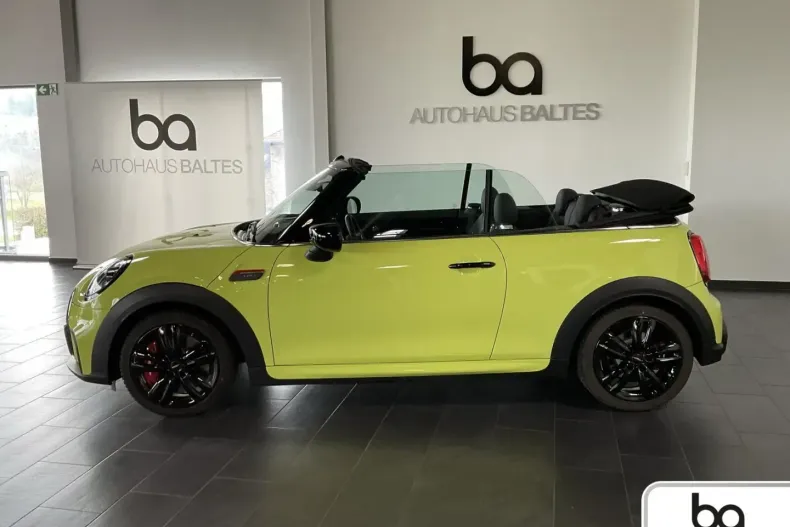 MINI John Cooper Works Cabrio din 2024 cu 5.000 km - oferta MIN118676 - foto 3