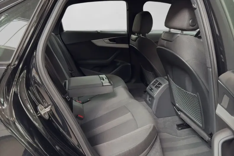 Audi A4 din 2024 cu 26.900 km - oferta AUD118679 - foto 7