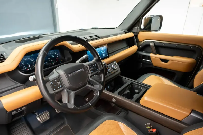 Land Rover Defender din 2021 cu 94.000 km - oferta LAN118680 - foto 13