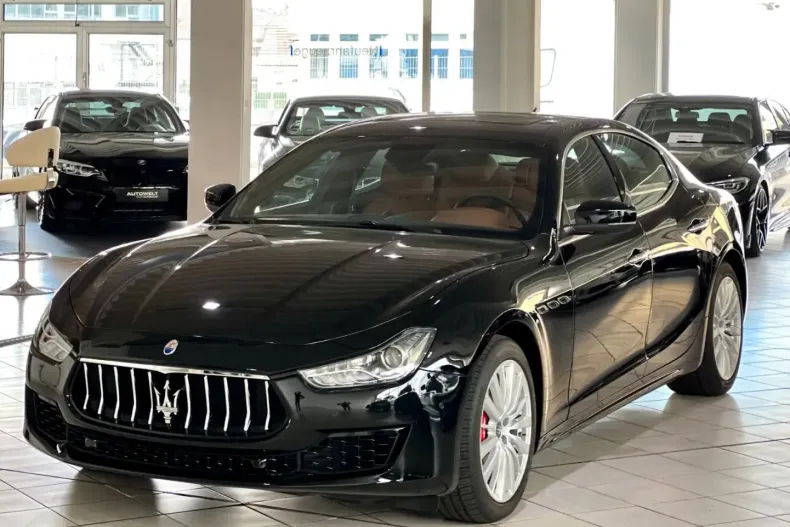 Maserati Ghibli din 2020 cu 29.700 km - oferta MAS118682 - foto 1