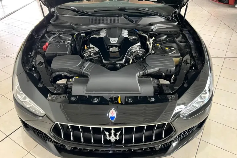 Maserati Ghibli din 2020 cu 29.700 km - oferta MAS118682 - foto 3