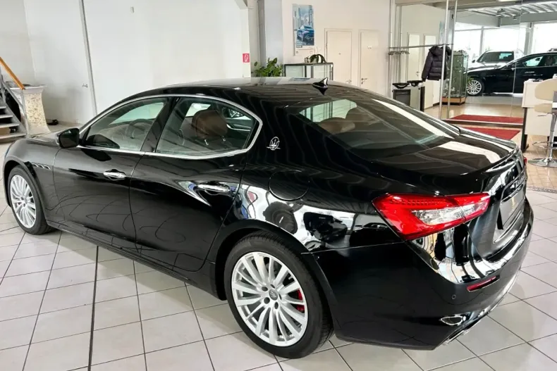 Maserati Ghibli din 2020 cu 29.700 km - oferta MAS118682 - foto 6