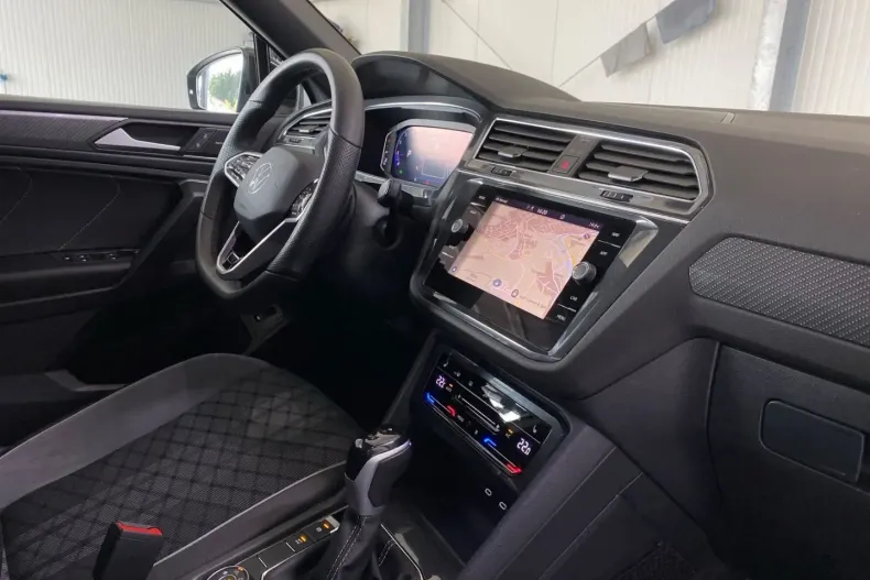 Volkswagen Tiguan Allspace din 2023 cu 29.500 km - oferta VOL118688 - foto 6