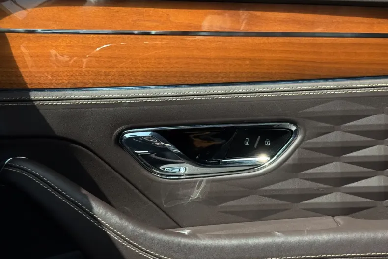 Bentley Flying Spur din 2022 cu 52.000 km - oferta BEN118690 - foto 22