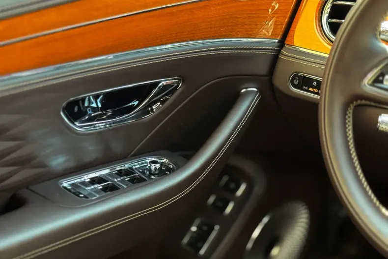 Bentley Flying Spur din 2022 cu 52.000 km - oferta BEN118690 - foto 31