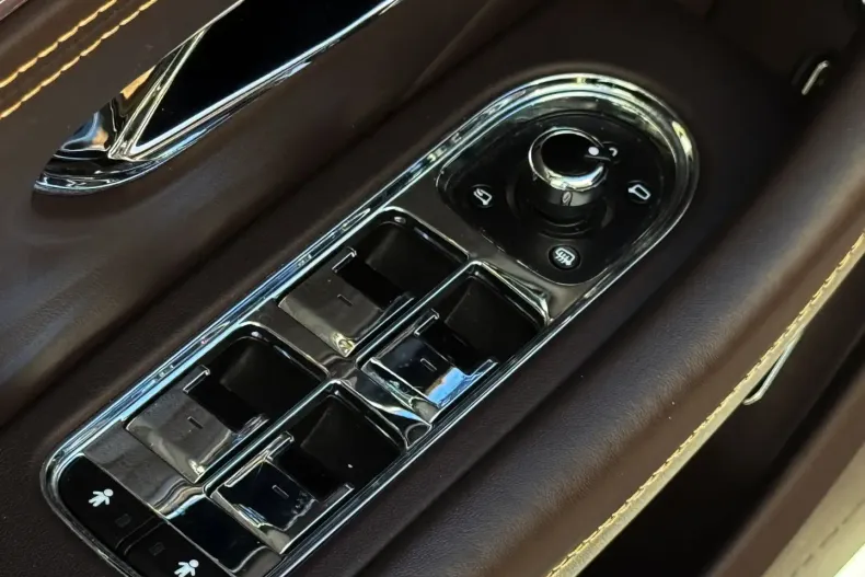 Bentley Flying Spur din 2022 cu 52.000 km - oferta BEN118690 - foto 35