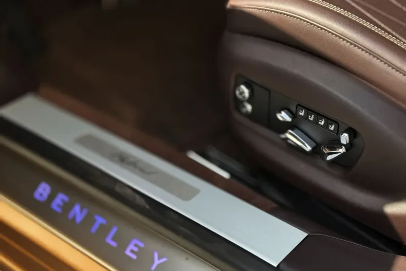 Bentley Flying Spur din 2022 cu 52.000 km - oferta BEN118690 - foto 40