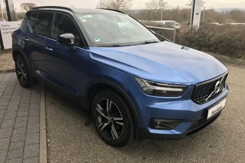 Volvo XC40 din 2020 cu 75.535 km - oferta VOL118695 - foto 3