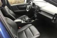 Volvo XC40 din 2020 cu 75.535 km - oferta VOL118695 - foto 8