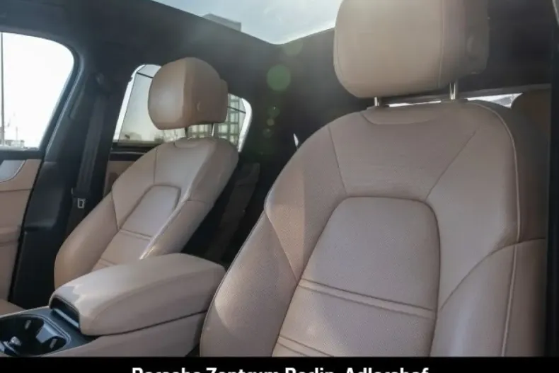 Porsche Cayenne din 2024 cu 14.586 km - oferta POR118696 - foto 20