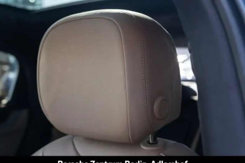 Porsche Cayenne din 2024 cu 14.586 km - oferta POR118696 - foto 21