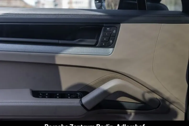 Porsche Cayenne din 2024 cu 14.586 km - oferta POR118696 - foto 23