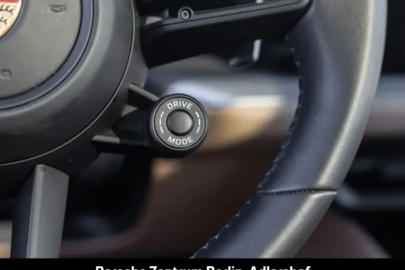 Porsche Cayenne din 2024 cu 14.586 km - oferta POR118696 - foto 25