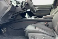 Audi Q8 din 2023 cu 22.500 km - oferta AUD118703 - foto 5