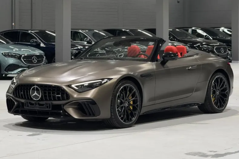 Mercedes-Benz SL 63 AMG din 2024 cu 50 km - oferta MER118705 - foto 3