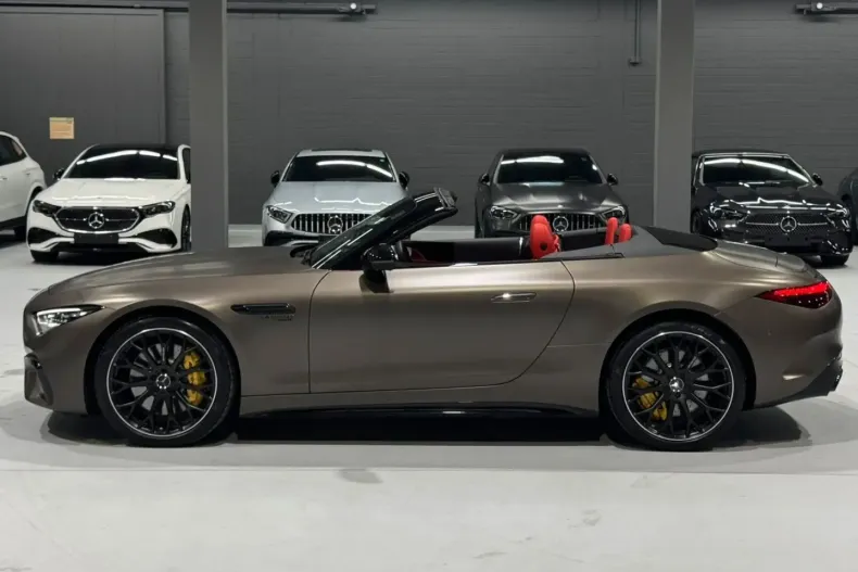 Mercedes-Benz SL 63 AMG din 2024 cu 50 km - oferta MER118705 - foto 11