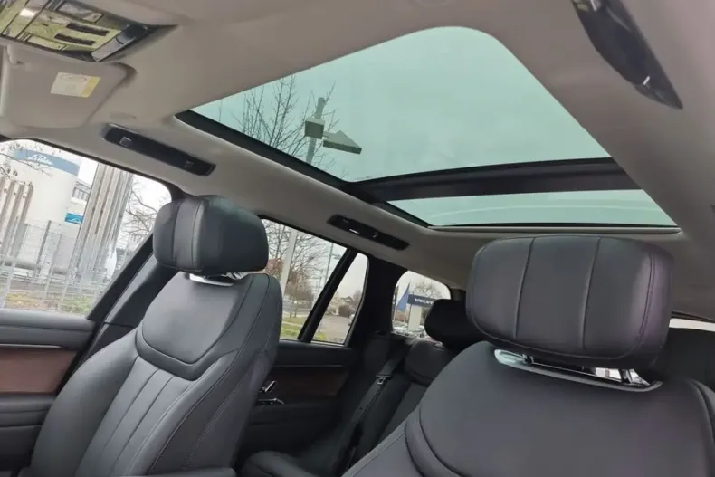 Land Rover Range Rover din 2024 cu 14.350 km - oferta LAN118706 - foto 43