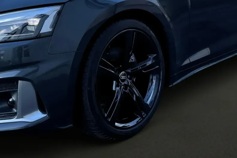 Audi A5 din 2025 cu 4.900 km - oferta AUD118707 - foto 6