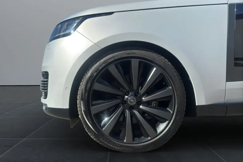 Land Rover Range Rover din 2023 cu 10.300 km - oferta LAN118708 - foto 9