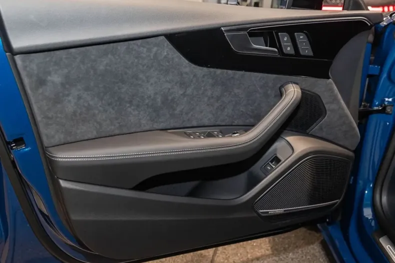 Audi A5 din 2025 cu 2.350 km - oferta AUD118709 - foto 5