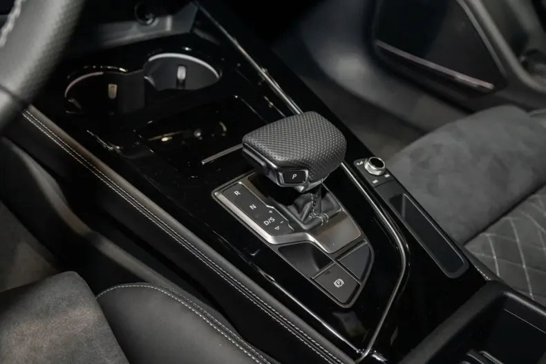 Audi A5 din 2025 cu 2.350 km - oferta AUD118709 - foto 7