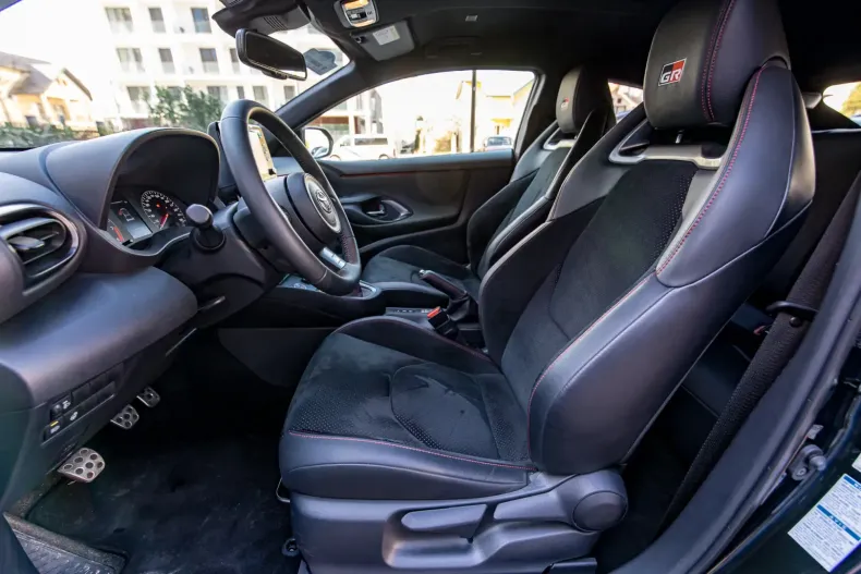 Toyota Yaris din 2021 cu 19.900 km - oferta TOY118710 - foto 20