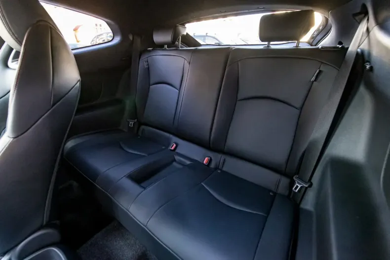 Toyota Yaris din 2021 cu 19.900 km - oferta TOY118710 - foto 32