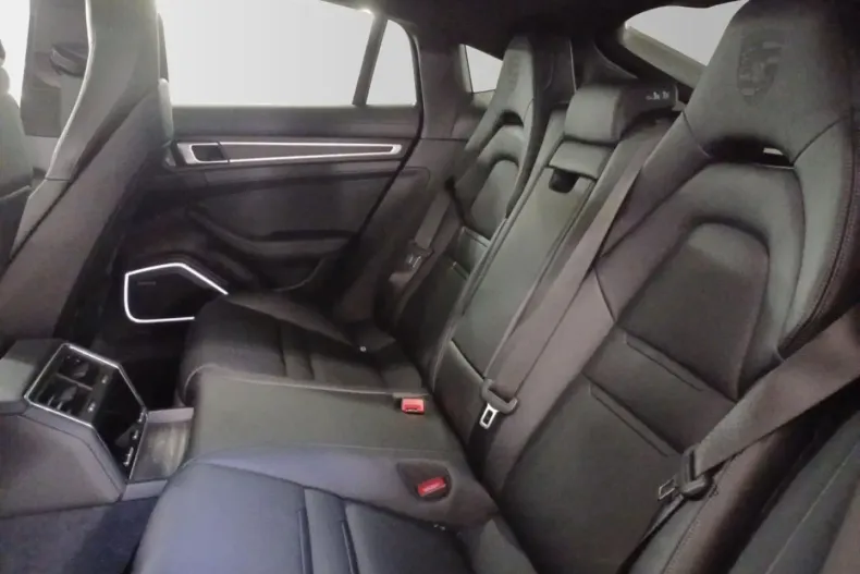 Porsche Panamera din 2024 cu 14.674 km - oferta POR118712 - foto 10