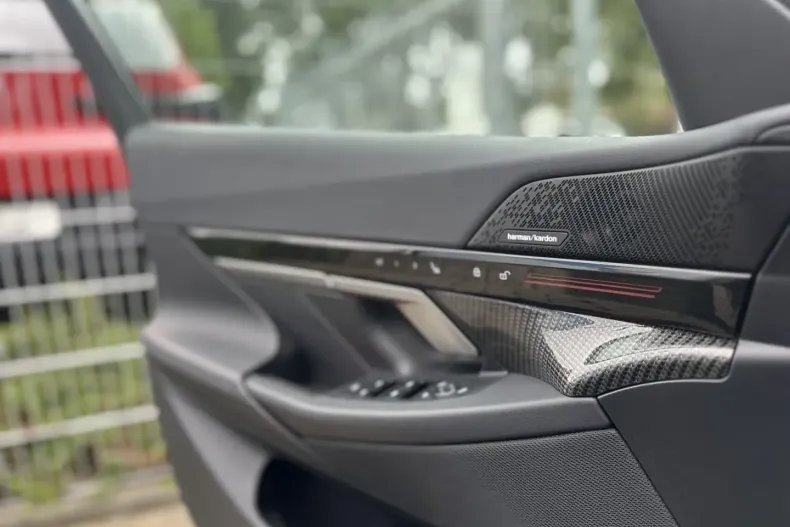 BMW 520 din 2023 cu 25.000 km - oferta BMW118725 - foto 13