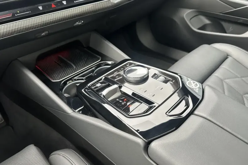 BMW 520 din 2023 cu 25.000 km - oferta BMW118725 - foto 22