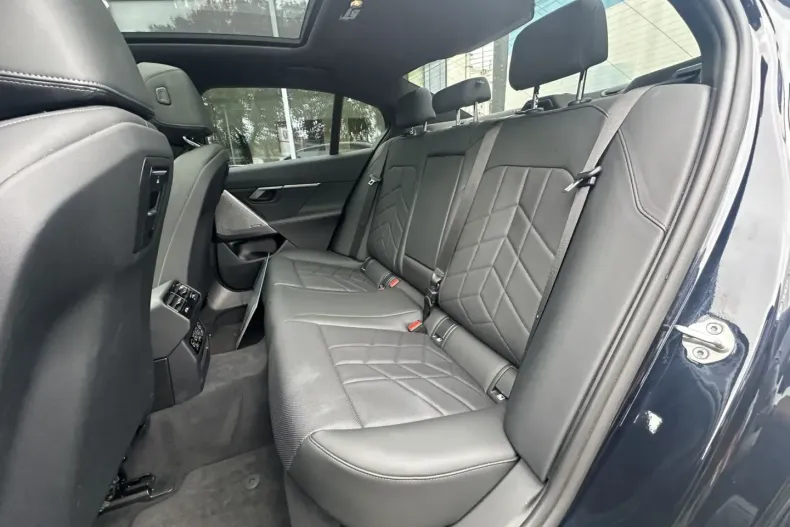 BMW 520 din 2023 cu 25.000 km - oferta BMW118725 - foto 23