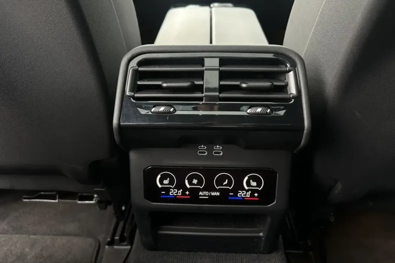 BMW 520 din 2023 cu 25.000 km - oferta BMW118725 - foto 24