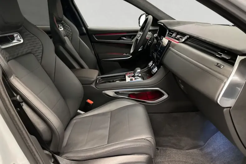 Jaguar F-Pace din 2022 cu 12.121 km - oferta JAG118733 - foto 3