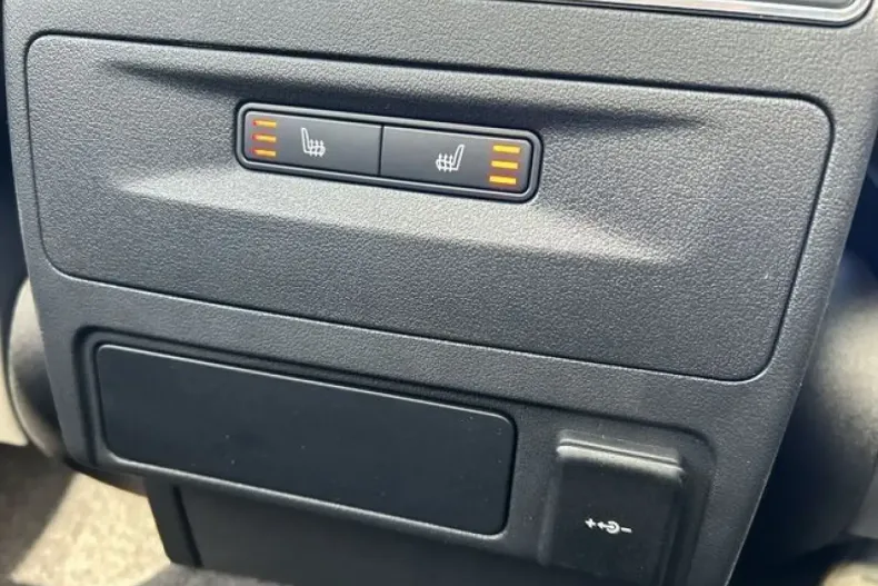 Jaguar F-Pace din 2023 cu 18.517 km - oferta JAG118745 - foto 10