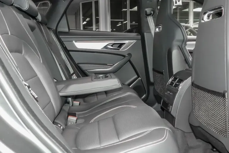 Jaguar F-Pace din 2024 cu 6.000 km - oferta JAG118746 - foto 5