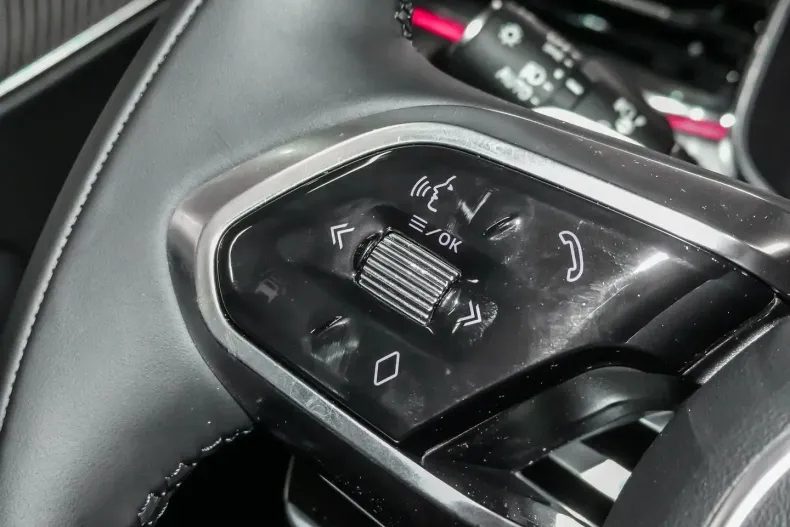 Jaguar F-Pace din 2024 cu 6.000 km - oferta JAG118746 - foto 17