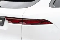 Jaguar F-Pace din 2024 cu 18.601 km - oferta JAG118755 - foto 19