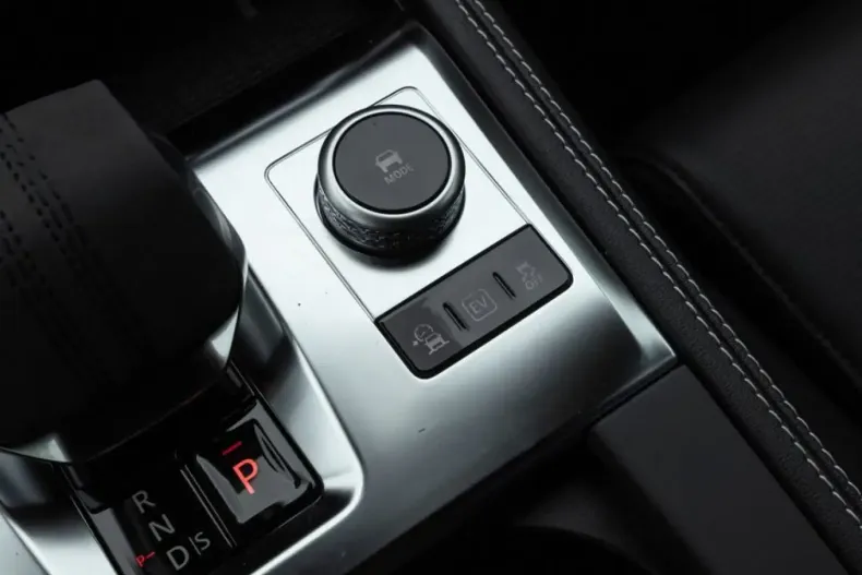 Jaguar F-Pace din 2024 cu 18.601 km - oferta JAG118755 - foto 27