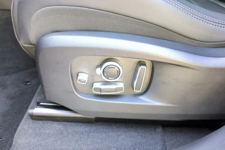 Jaguar F-Pace din 2022 cu 50.450 km - oferta JAG118756 - foto 17