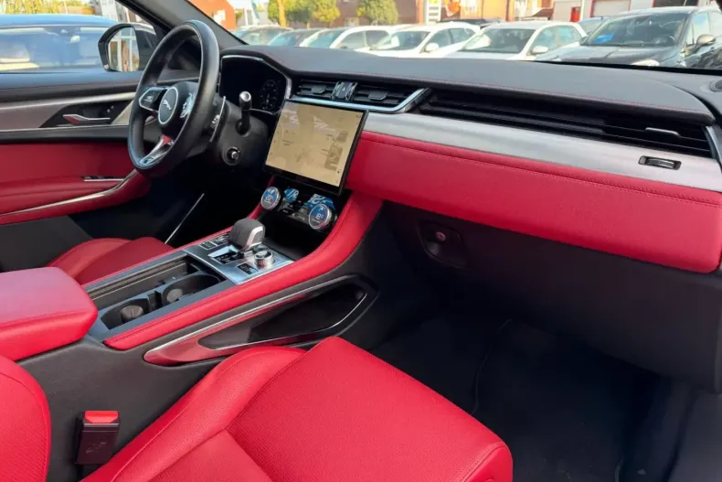 Jaguar F-Pace din 2022 cu 62.900 km - oferta JAG118765 - foto 11