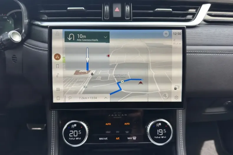 Jaguar F-Pace din 2022 cu 98.555 km - oferta JAG118769 - foto 20