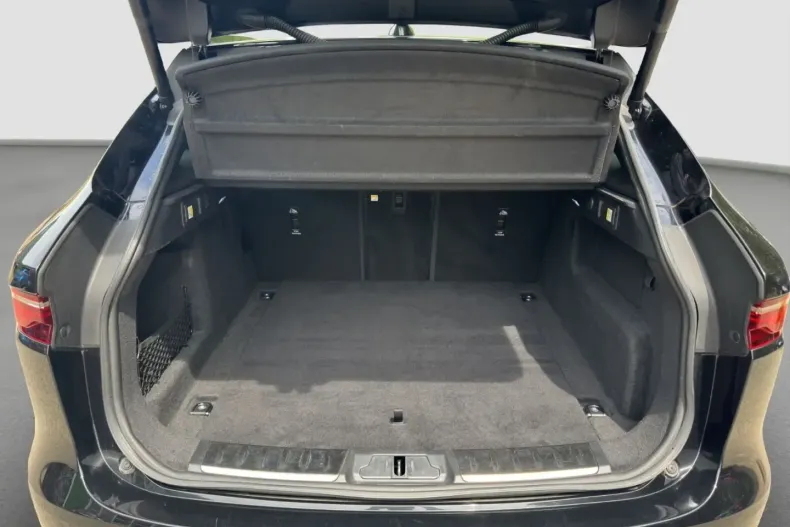 Jaguar F-Pace din 2022 cu 98.555 km - oferta JAG118769 - foto 26