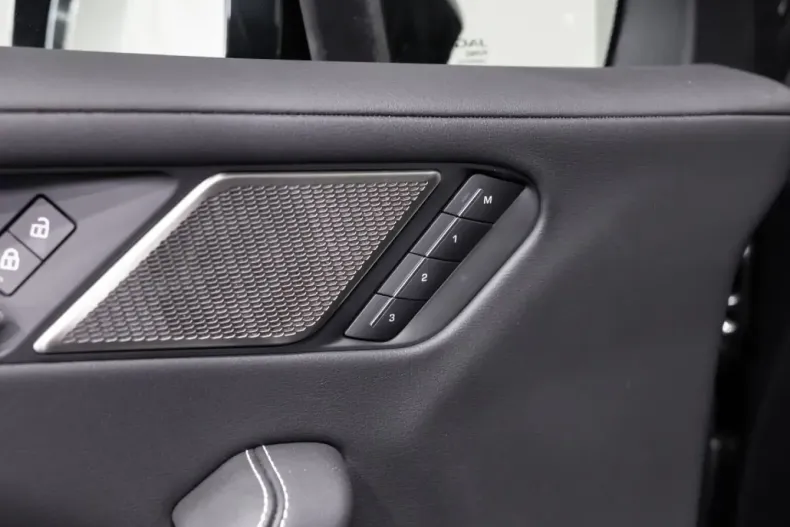 Jaguar I-Pace din 2024 cu 11.500 km - oferta JAG118770 - foto 13