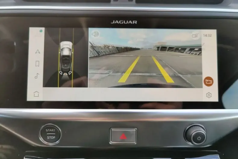 Jaguar I-Pace din 2023 cu 20.735 km - oferta JAG118774 - foto 19