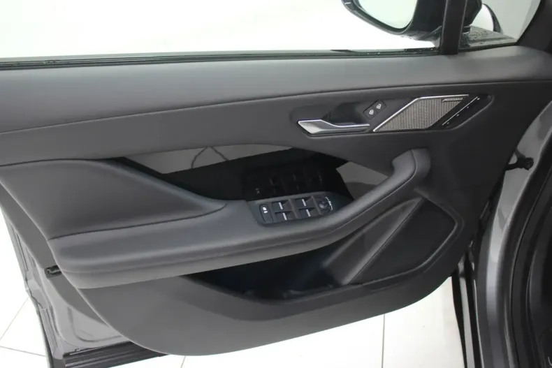 Jaguar I-Pace din 2022 cu 54.500 km - oferta JAG118776 - foto 16