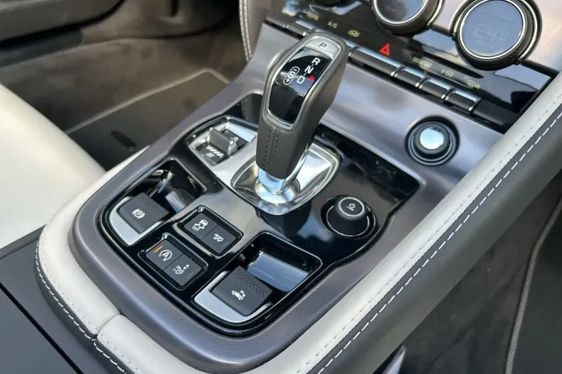 Jaguar F-Type din 2024 cu 3.000 km - oferta JAG118790 - foto 13