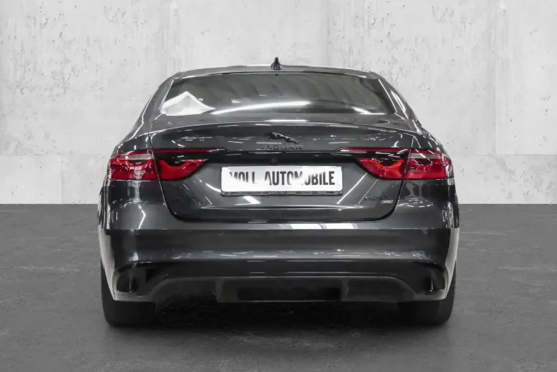 Jaguar XF din 2023 cu 70.226 km - oferta JAG118794 - foto 7